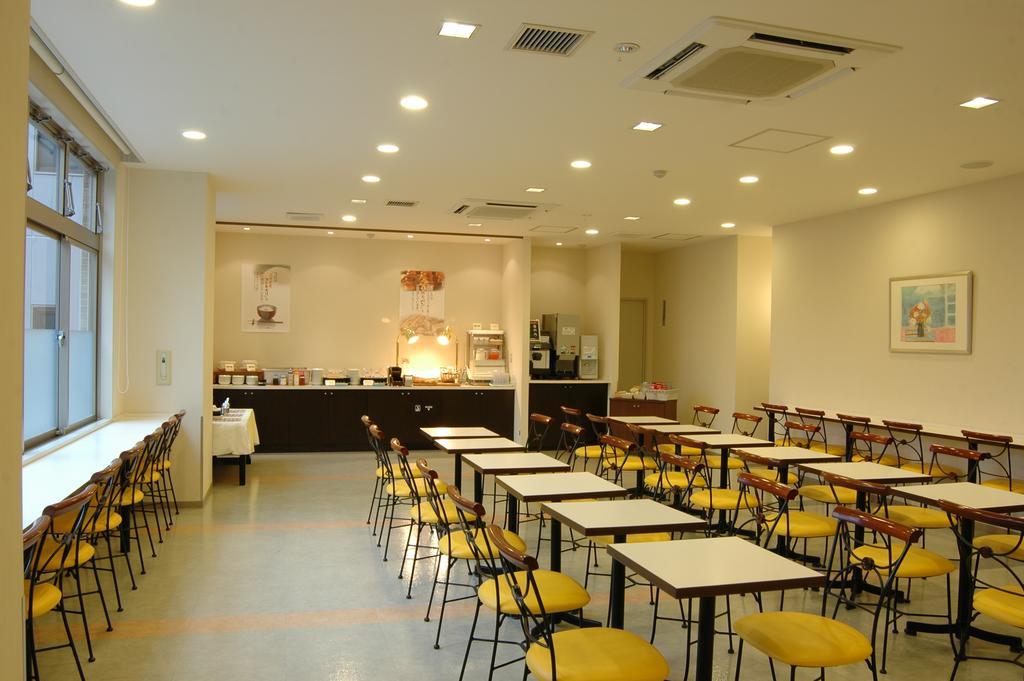 Hotel Econo Tsu Station Extérieur photo